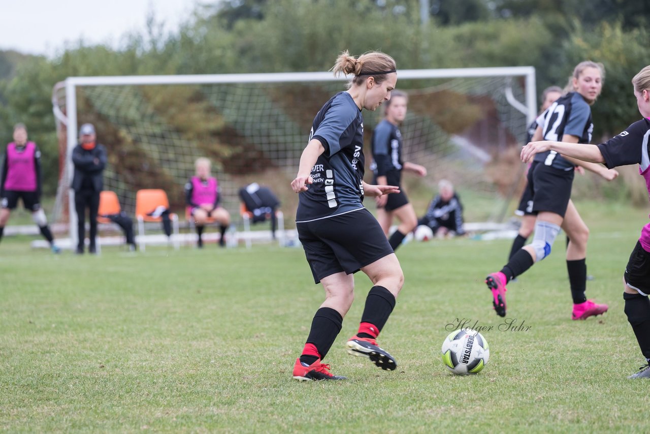 Bild 187 - Frauen Grossenasper SV - SV Steinhorst/Labenz : Ergebnis: 1:3